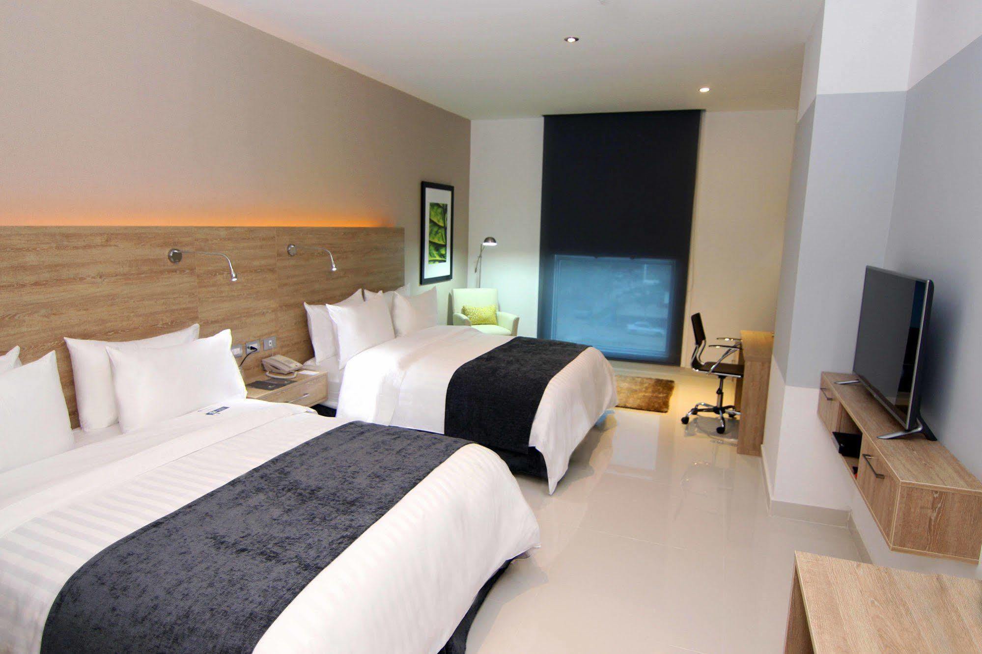 Ghl Collection Barranquilla Hotel Eksteriør bilde A room at the hotel